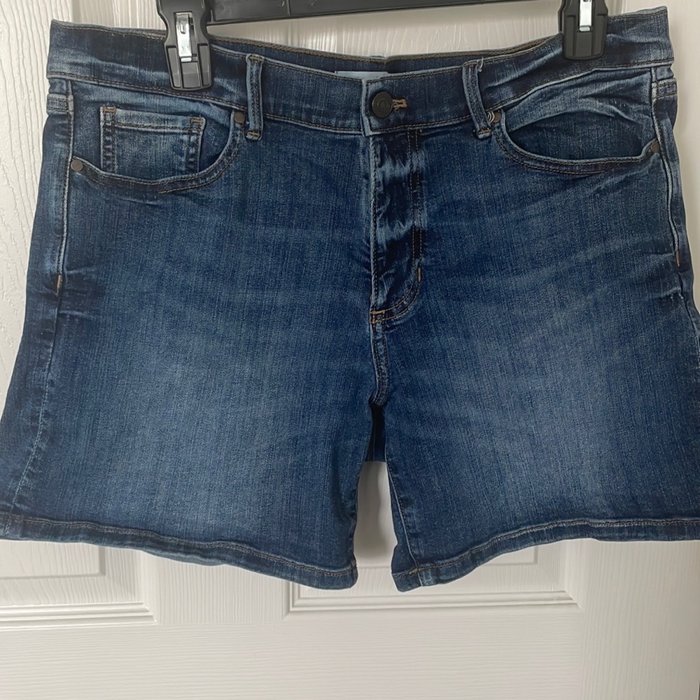 Banana Republic Size 30 Jean Shorts